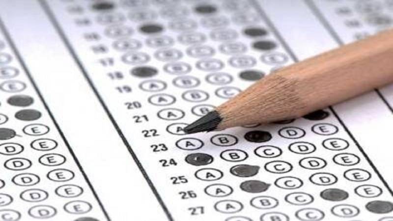 بازداشت ۸ فروشنده سؤالات جعلی کنکور ۱۴۰۲.